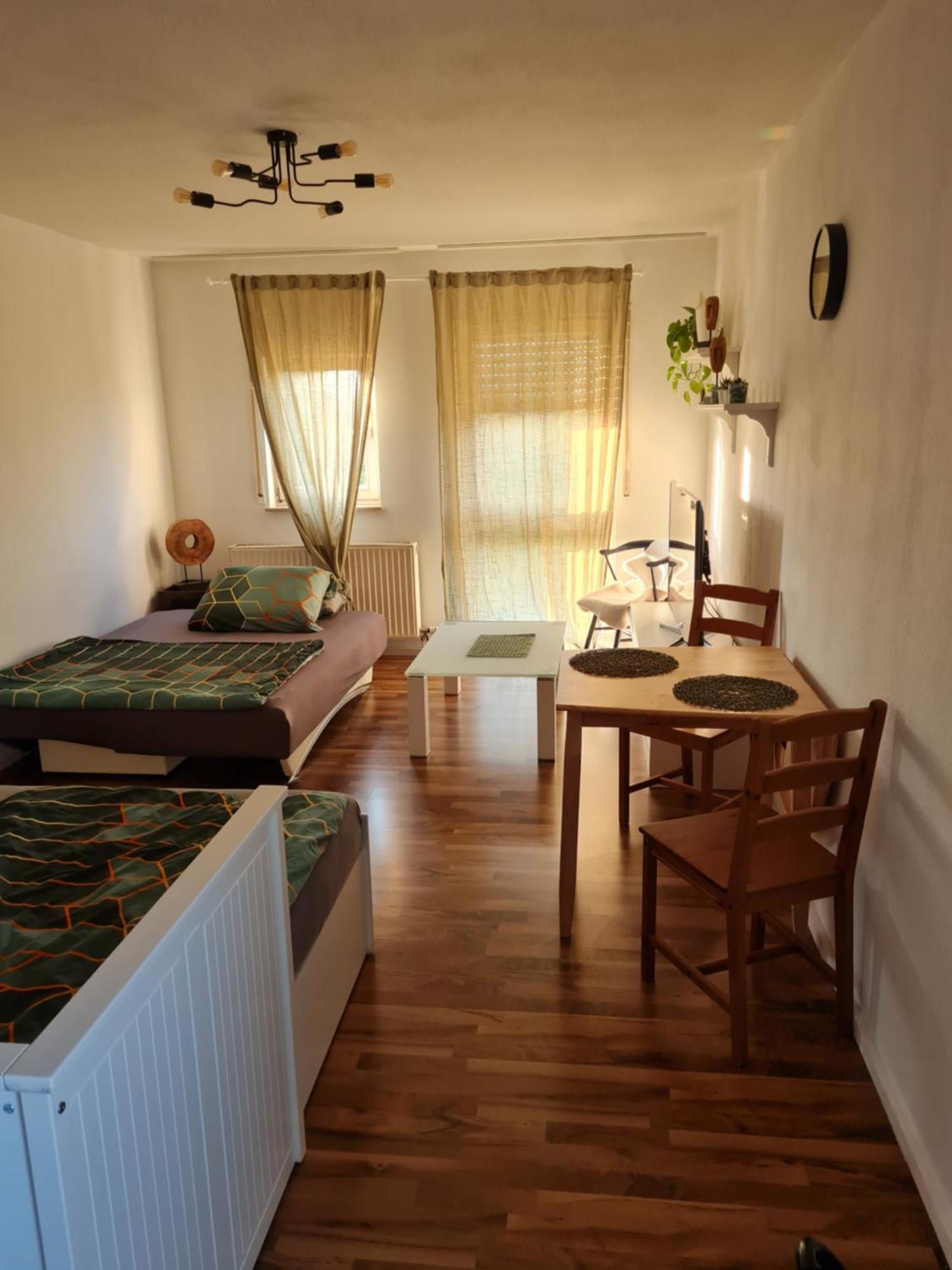 Mels Appartment Schwetzingen Bagian luar foto
